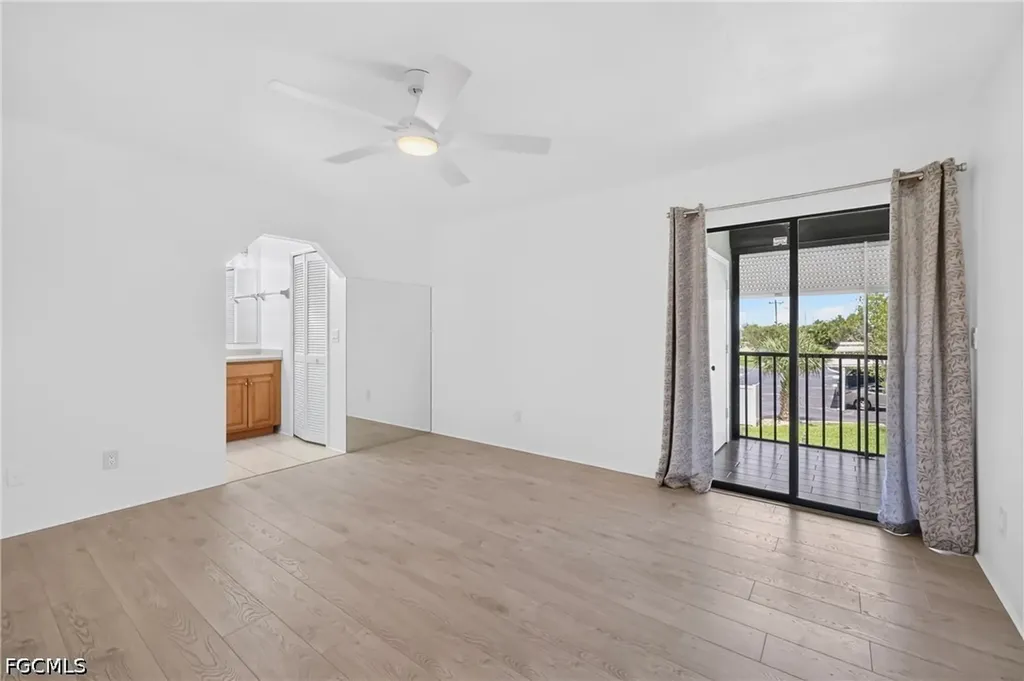 4708 SW 8th Place Cape Coral FL 33914