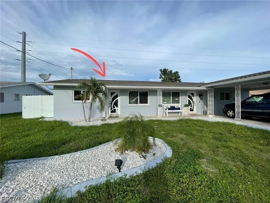 2505 SE 16th Place Cape Coral FL 33904