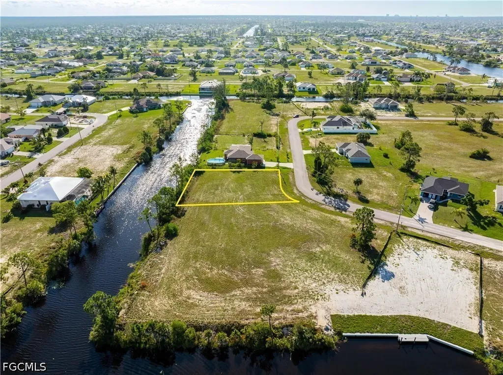 2719 NW 26th Street Cape Coral FL 33993