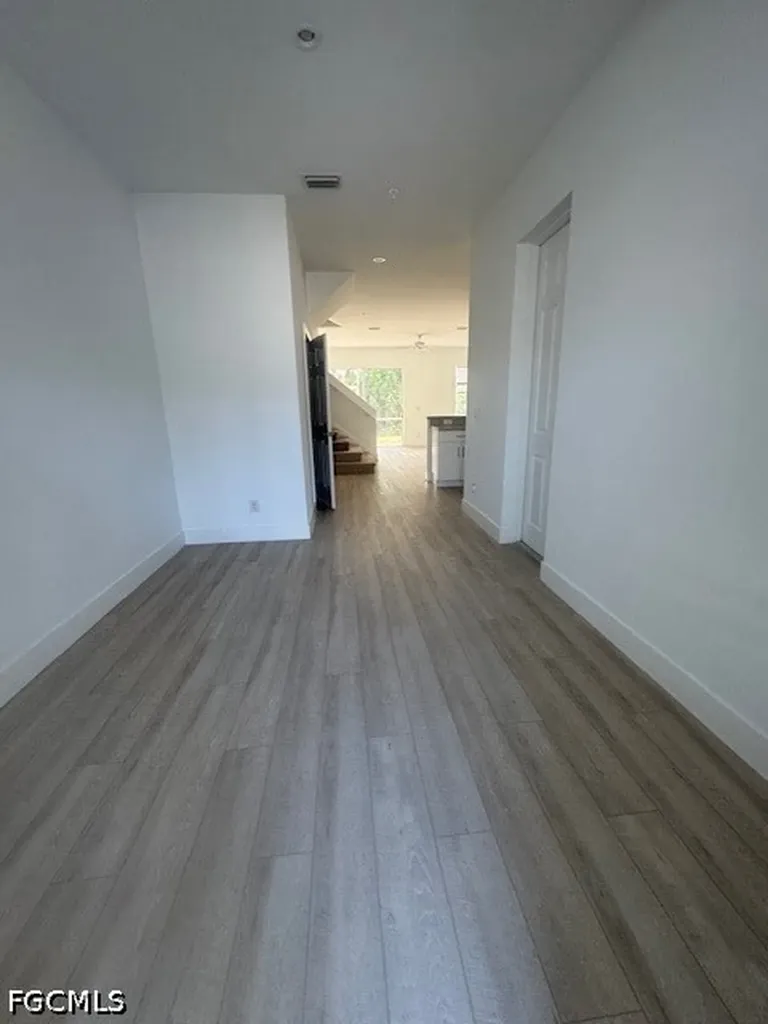 13420 Hidden Palms Cove Fort Myers FL 33908