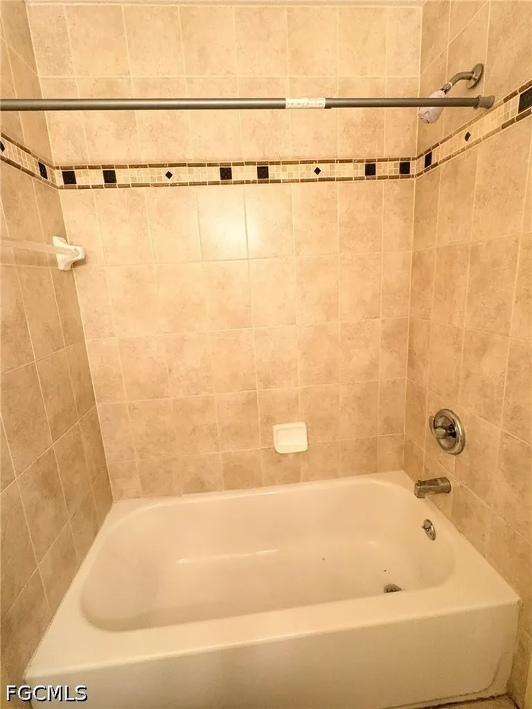 2905 Winkler Avenue Fort Myers FL 33916