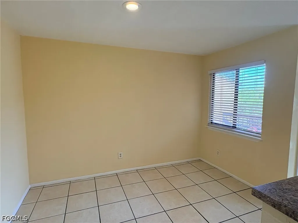 2905 Winkler Avenue Fort Myers FL 33916