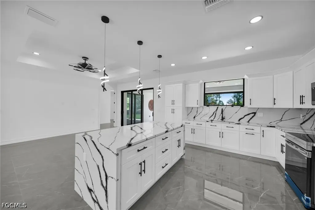3903 Anita Avenue S Lehigh Acres FL 33976