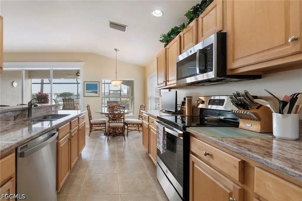 10025 Majestic Avenue Fort Myers FL 33913
