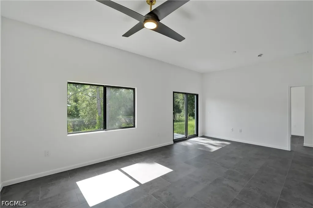 603 Hawthorne Avenue S Lehigh Acres FL 33974
