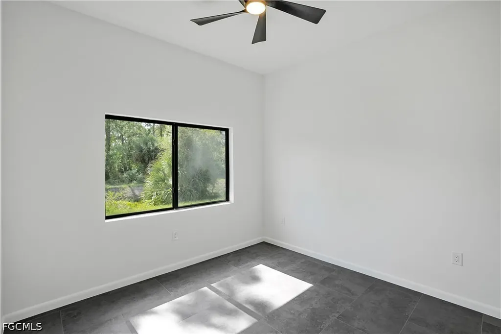 603 Hawthorne Avenue S Lehigh Acres FL 33974