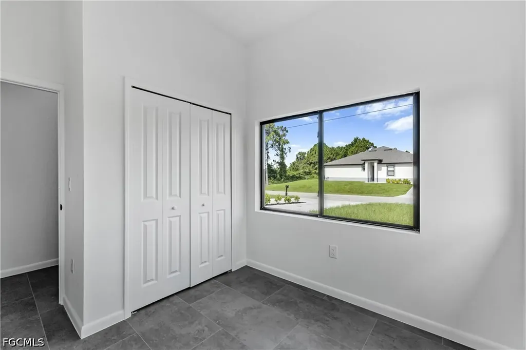 603 Hawthorne Avenue S Lehigh Acres FL 33974
