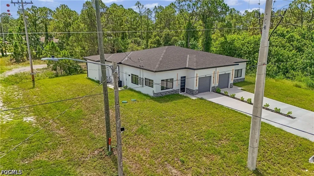 603 Hawthorne Avenue S Lehigh Acres FL 33974