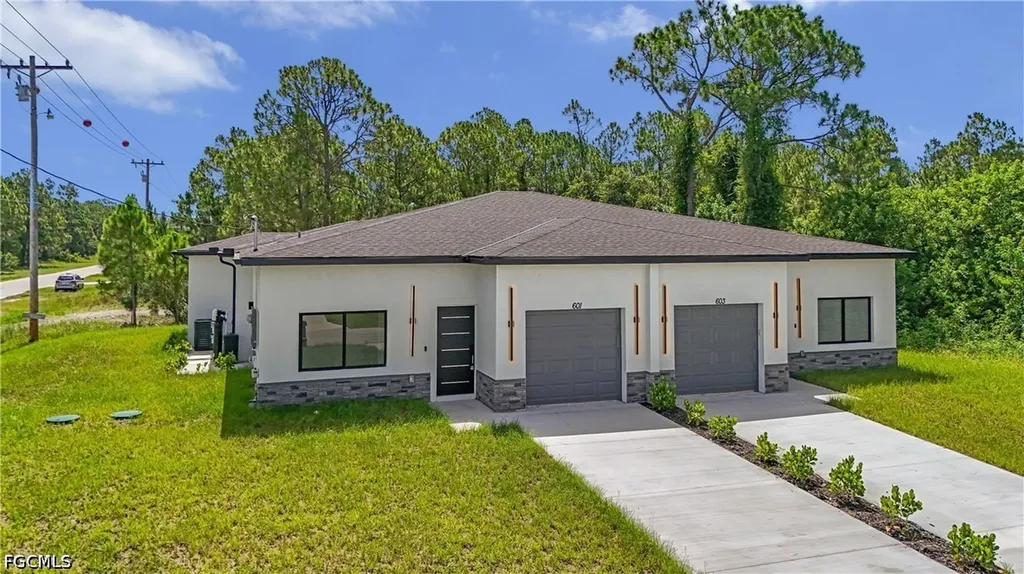 603 Hawthorne Avenue S Lehigh Acres FL 33974