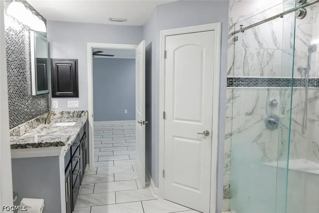432 Willowbrook Drive Lehigh Acres FL 33972