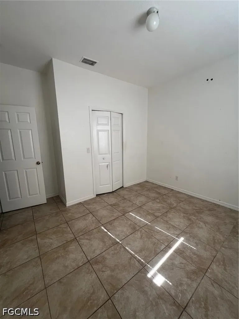 4024 26th Street SW Lehigh Acres FL 33976