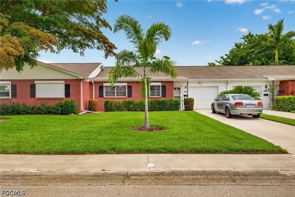 6913 Birdie Way Fort Myers FL 33919