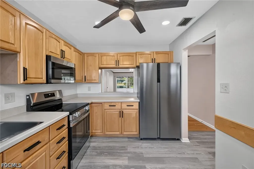 6913 Birdie Way Fort Myers FL 33919