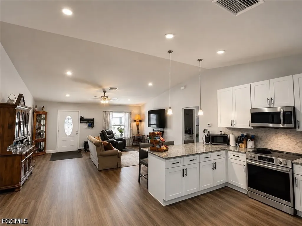 125 Plantation Drive Labelle FL 33935