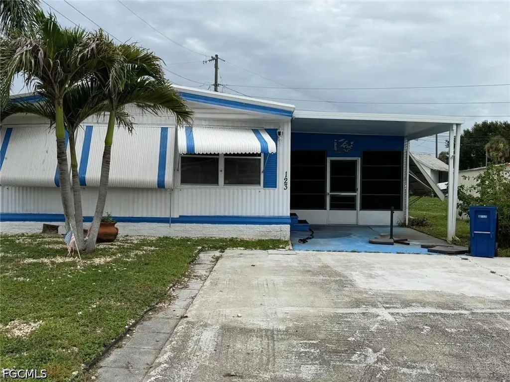 123 Torch Lane North Fort Myers FL 33917