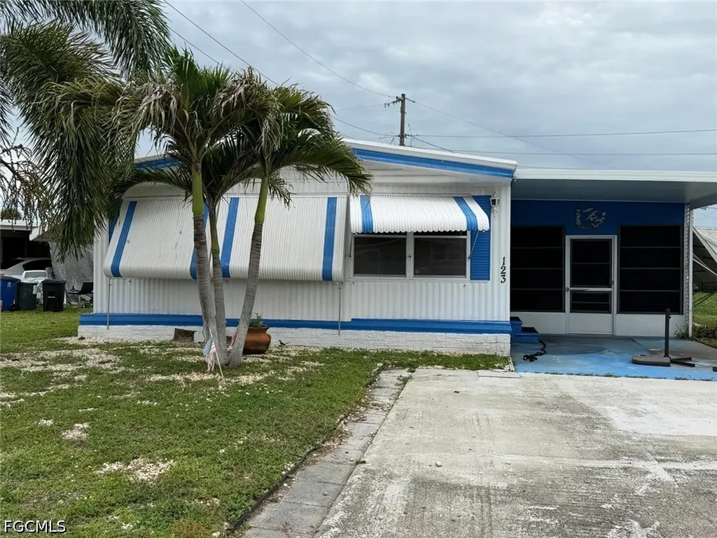 123 Torch Lane North Fort Myers FL 33917