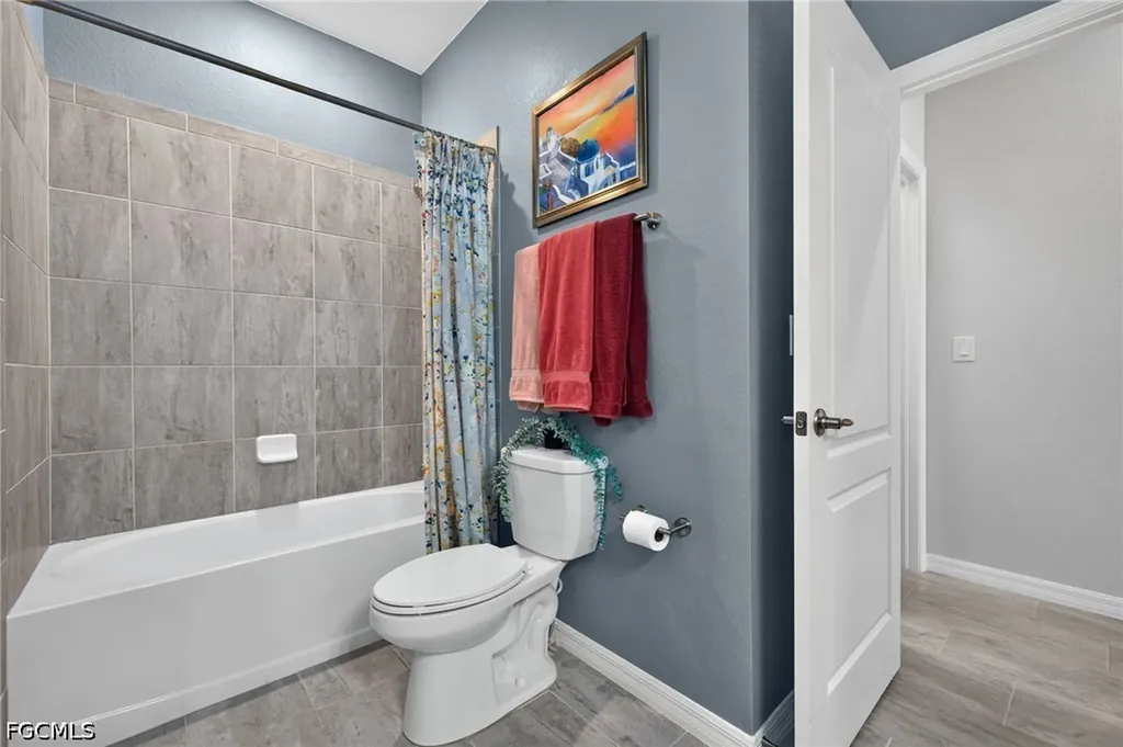 19817 Bittersweet Lane Estero FL 33928