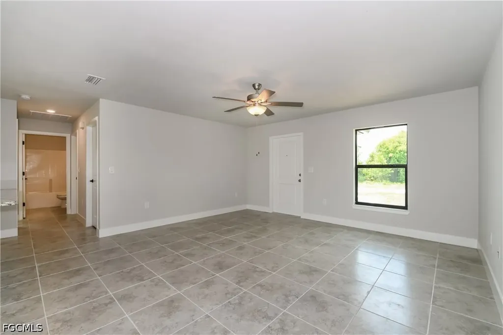 2714 25th Street SW Lehigh Acres FL 33976