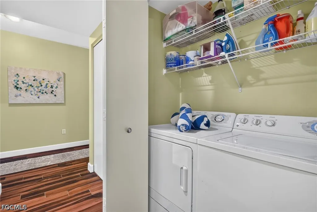 3000 Oasis Grand Boulevard Fort Myers FL 33916