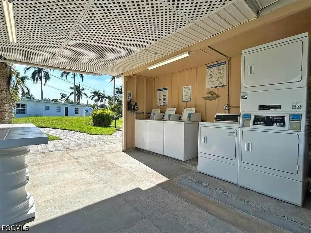 14621 Mcgregor Boulevard Fort Myers FL 33908