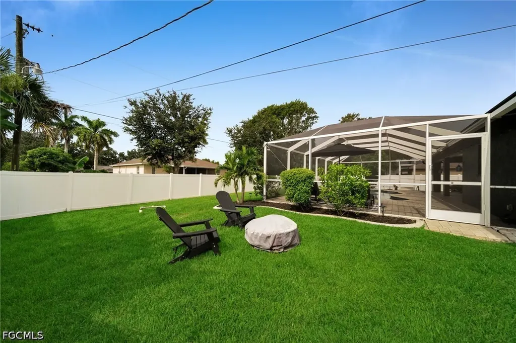 636 SW 10th Street Cape Coral FL 33991
