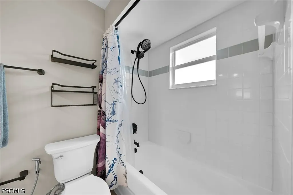 636 SW 10th Street Cape Coral FL 33991