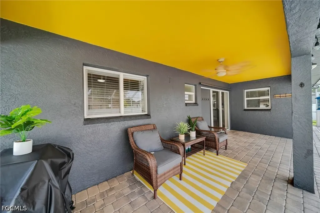 636 SW 10th Street Cape Coral FL 33991