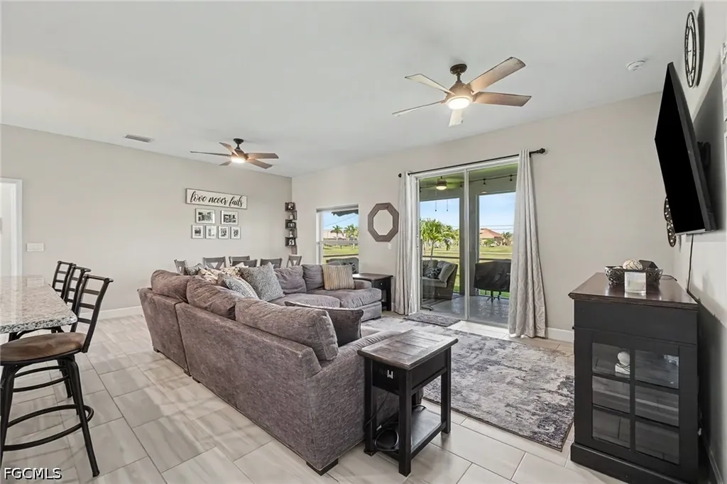 1628 NW 38th Avenue Cape Coral FL 33993