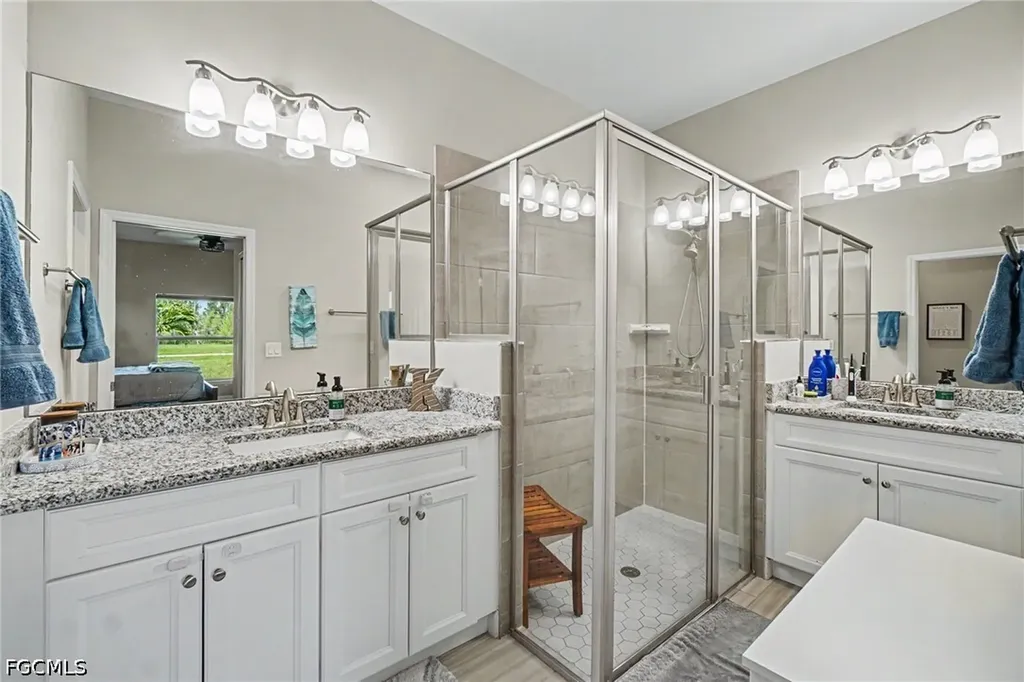 1628 NW 38th Avenue Cape Coral FL 33993