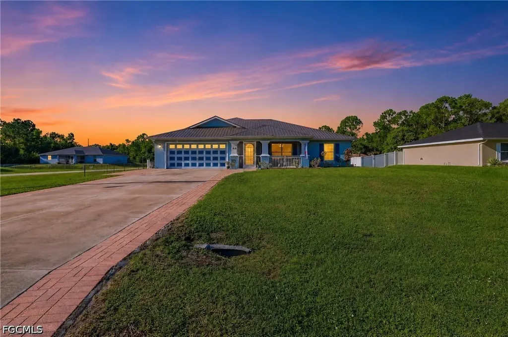 404 Parkdale Boulevard Lehigh Acres FL 33974