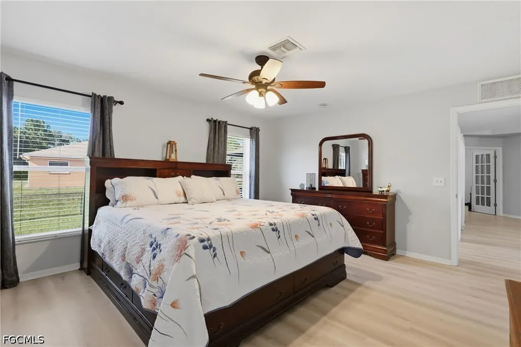 404 Parkdale Boulevard Lehigh Acres FL 33974