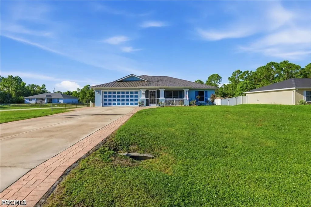 404 Parkdale Boulevard Lehigh Acres FL 33974