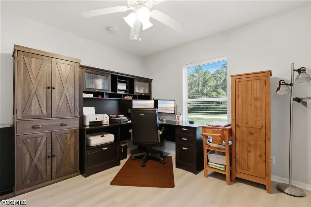 404 Parkdale Boulevard Lehigh Acres FL 33974