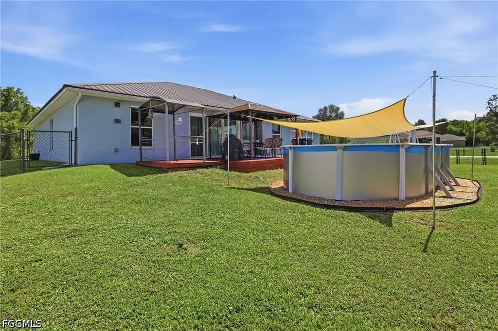 404 Parkdale Boulevard Lehigh Acres FL 33974