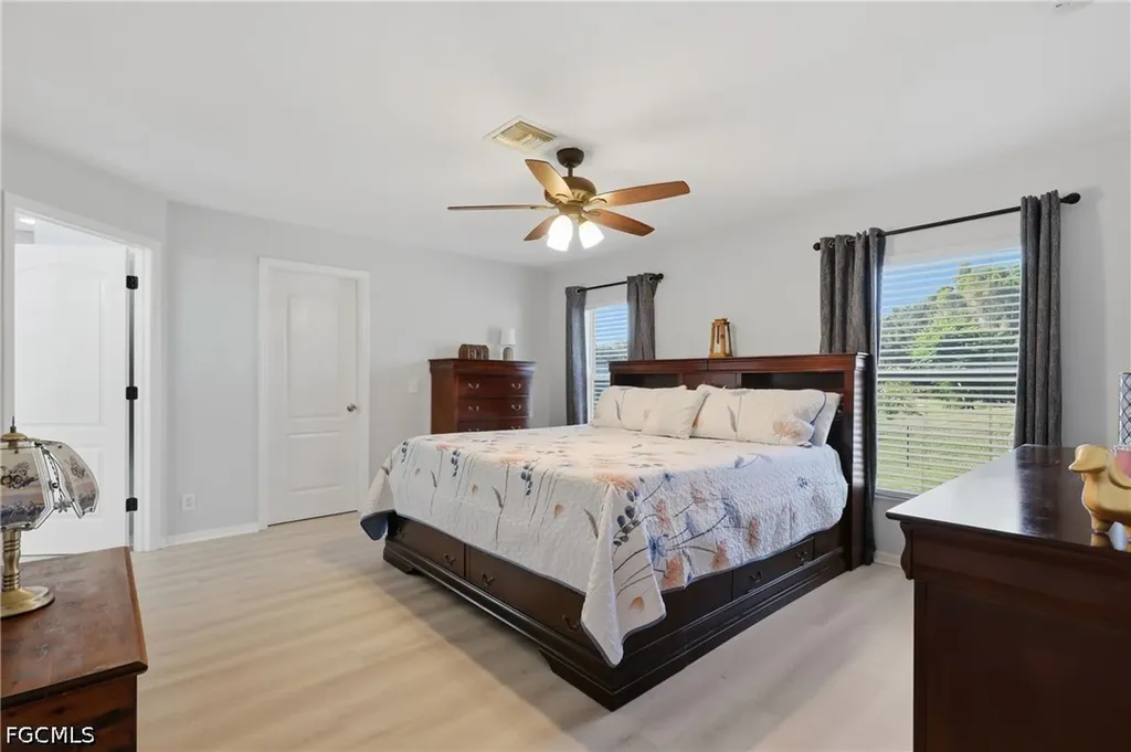 404 Parkdale Boulevard Lehigh Acres FL 33974