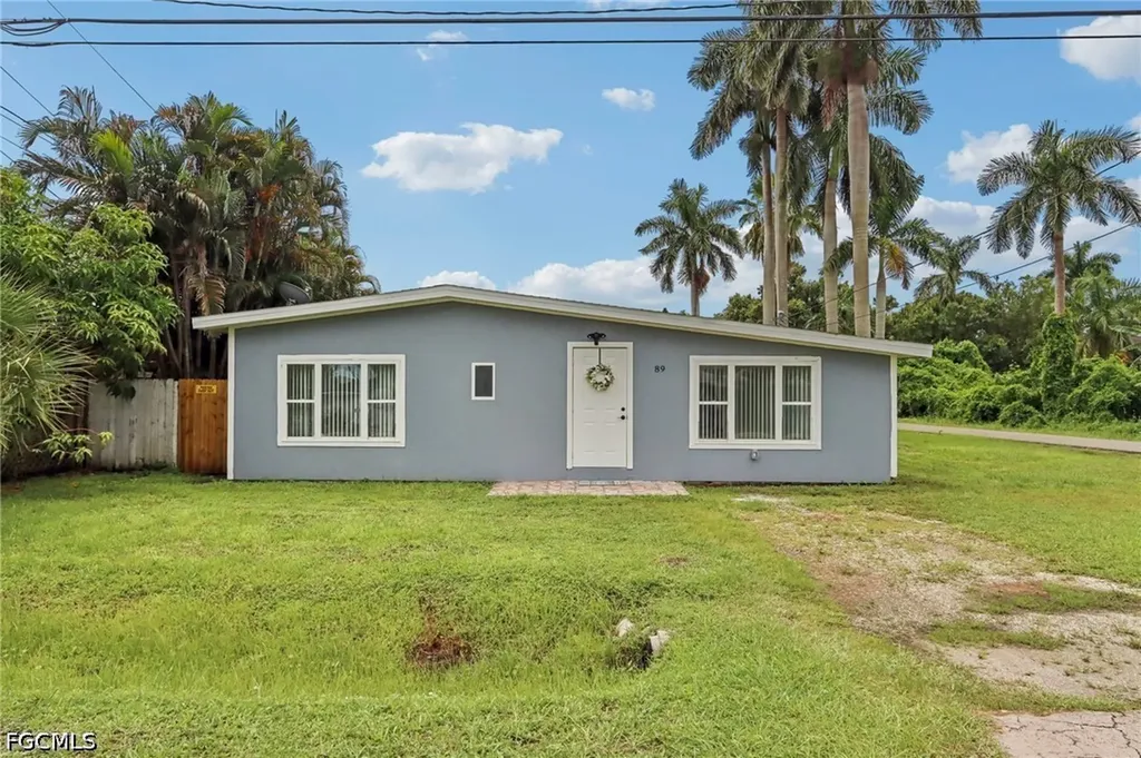 89 Cabana Avenue North Fort Myers FL 33903