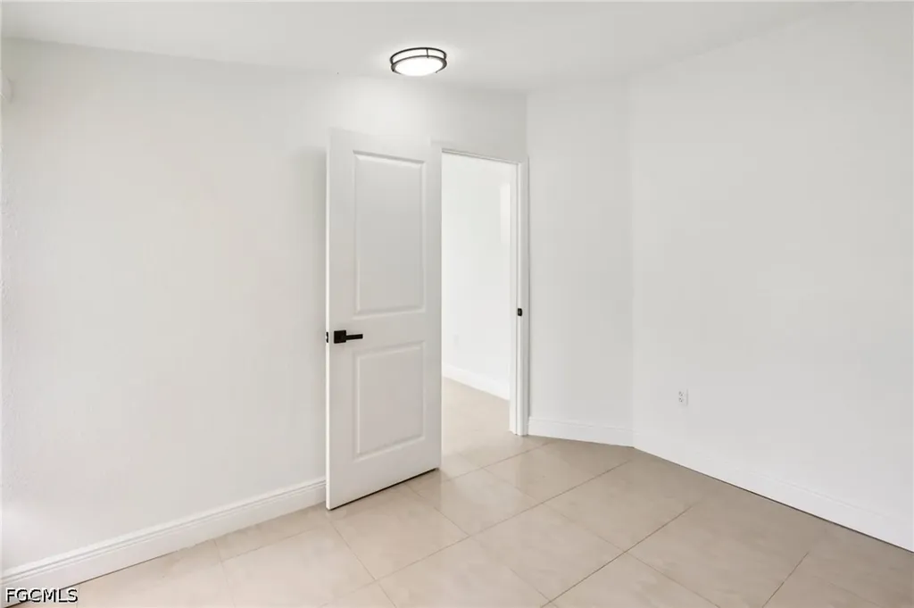 89 Cabana Avenue North Fort Myers FL 33903