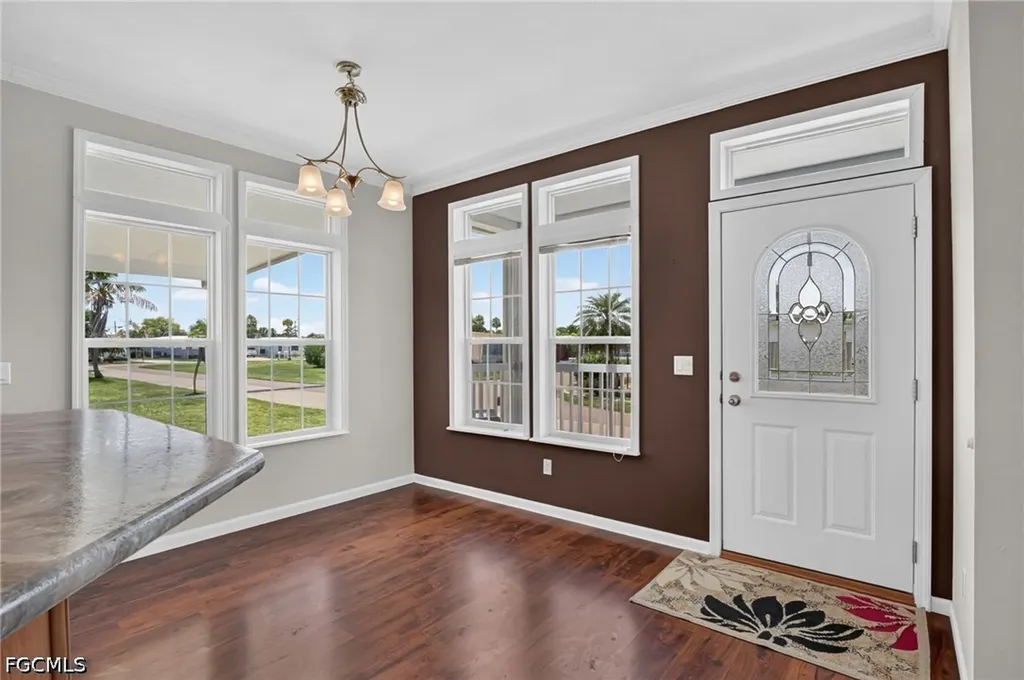 5671 Captain John Smith Loop North Fort Myers FL 33917