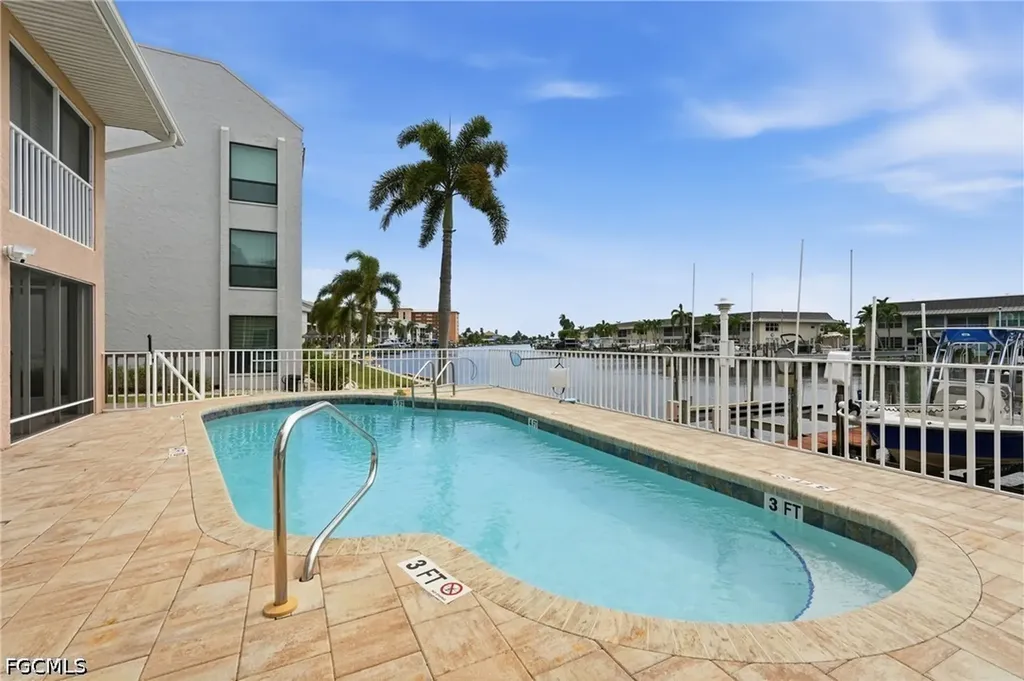 4206 SE 20th Place Cape Coral FL 33904
