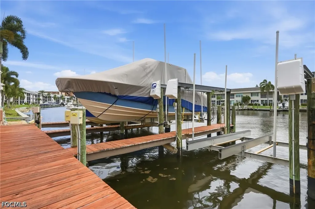 4206 SE 20th Place Cape Coral FL 33904