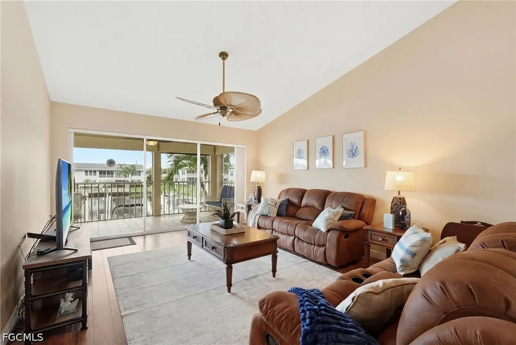 4206 SE 20th Place Cape Coral FL 33904