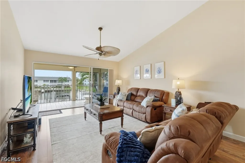 4206 SE 20th Place Cape Coral FL 33904
