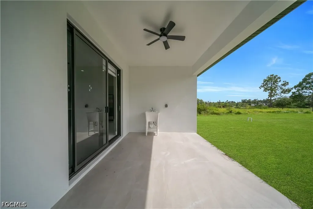 3318 29th Street SW Lehigh Acres FL 33976
