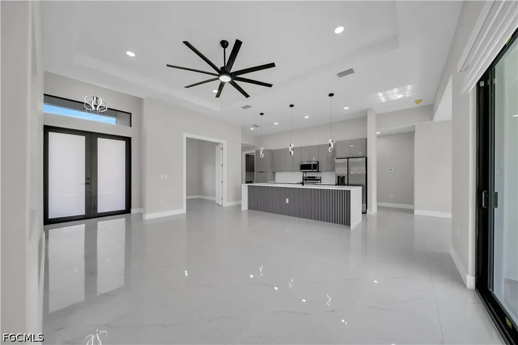 3318 29th Street SW Lehigh Acres FL 33976