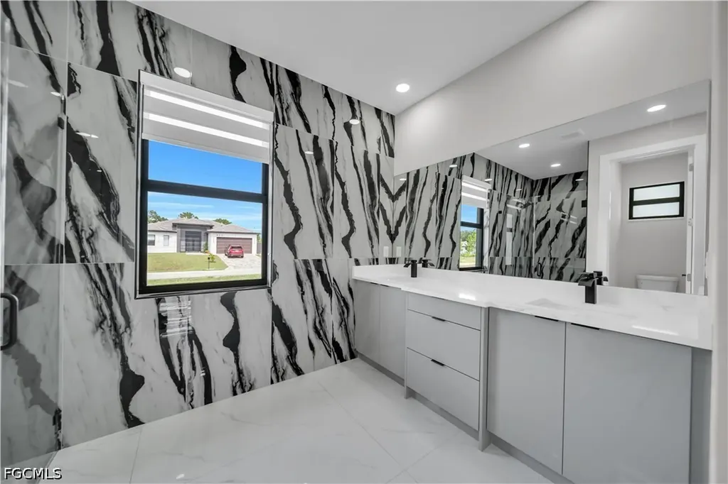3318 29th Street SW Lehigh Acres FL 33976