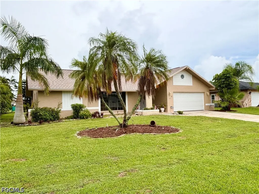 Cape Coral FL, 810 El Dorado Parkway W