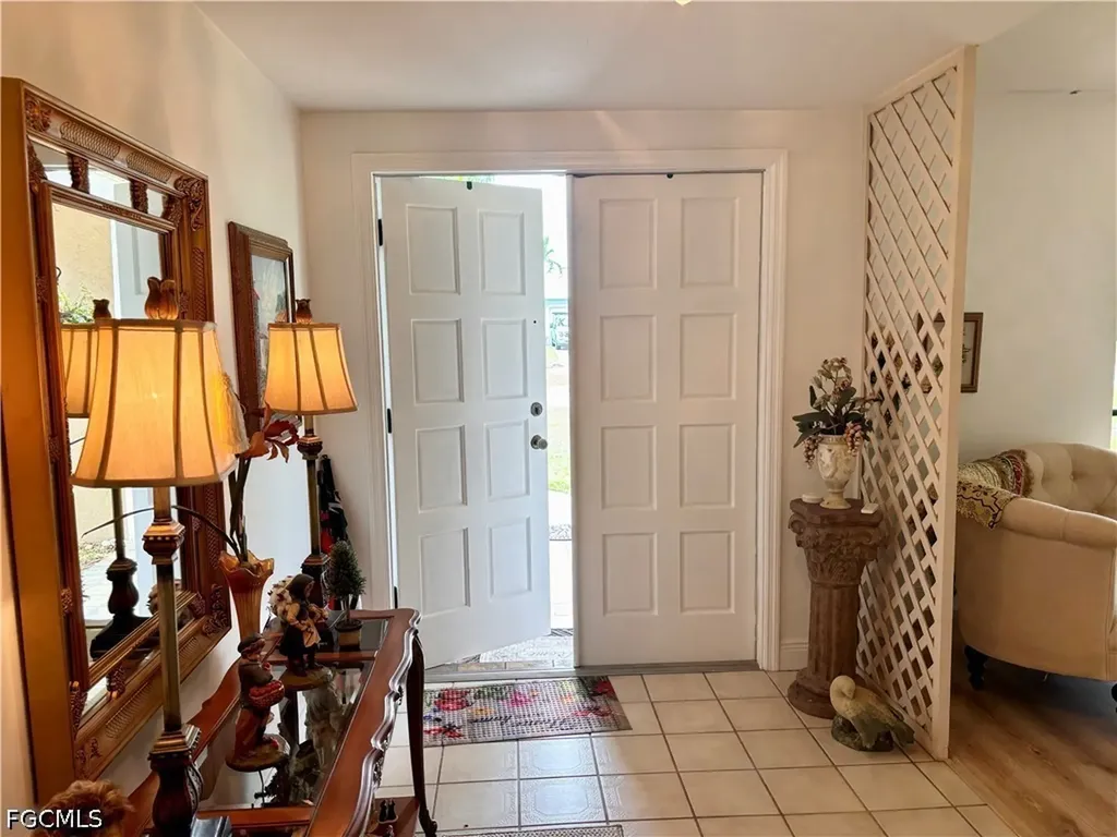 810 El Dorado Parkway W Cape Coral FL 33914