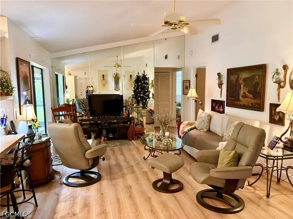 810 El Dorado Parkway W Cape Coral FL 33914