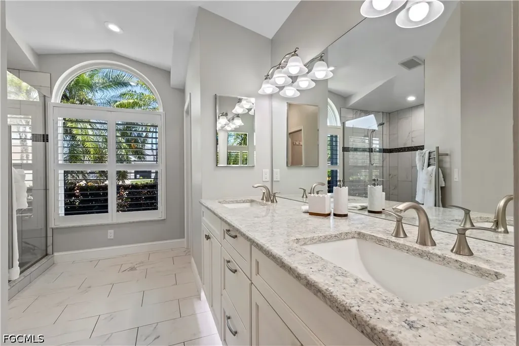 2546 SW 30th Street Cape Coral FL 33914