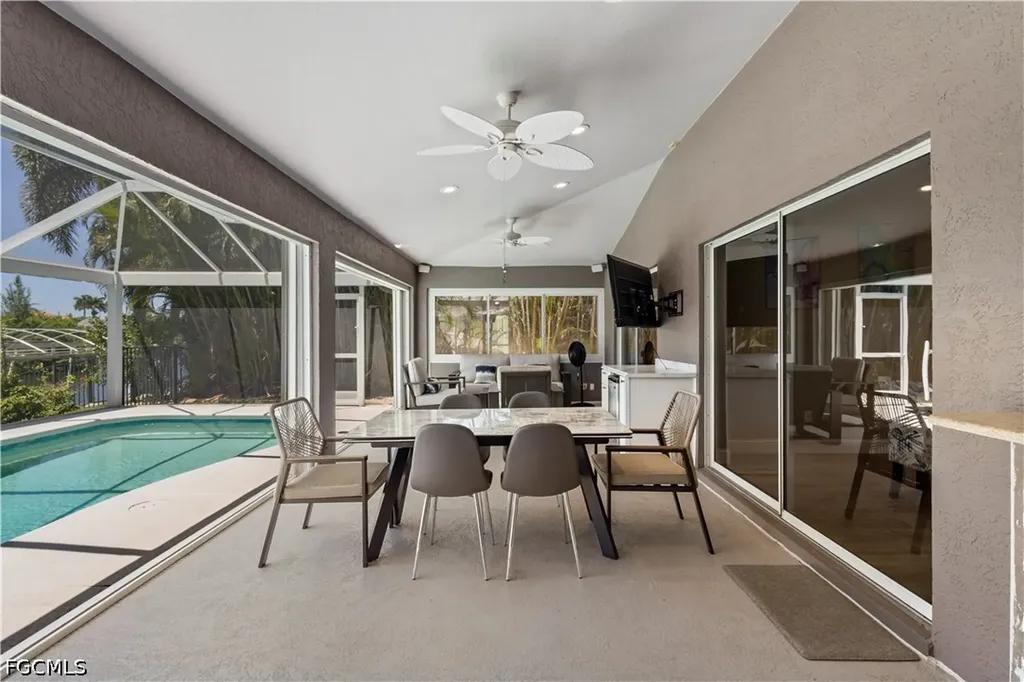 2546 SW 30th Street Cape Coral FL 33914